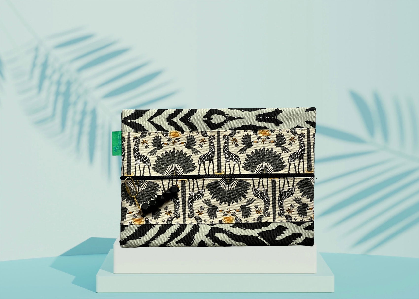 Zebra | Max Travel Bag